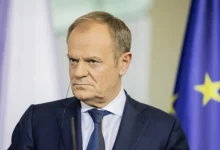 Photo of رئيس الوزراء البولندي يدعو مواطنيه لمغادرة إيران فوراً وسط تصاعد احتمالات ضربة أمريكية واسعة