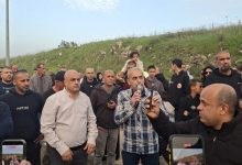 Photo of أهالي طوبا الزنغرية يتظاهرون احتجاجًا على تصاعد هدم المنازل