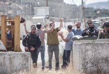 Photo of تصاعد إرهاب المستوطنين في الضفة: “شبيبة التلال” تتبنى عشرات الهجمات وتقارير توثق دعمًا رسميًا للبؤر الاستيطانية