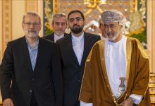 Photo of سلطان عُمان يبحث مع مسؤول إيراني رفيع تطورات المفاوضات بين واشنطن وطهران