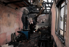 Photo of هجمات للمستوطنين بالضفة وجيش الاحتلال يقتحم مناطق عدة (صور)