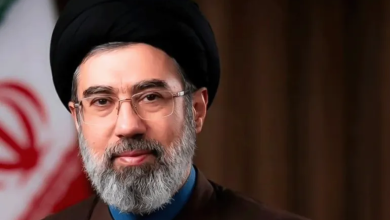 Photo of مجتبى خامنئي مرشدا أعلى جديدا لإيران خلفا لوالده