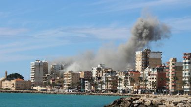 Photo of 9 قتلى وعشرات الجرحى في غارات إسرائيلية واشتباكات متصاعدة في لبنان