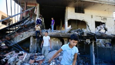 Photo of ارتفاع ضحايا العدوان الإسرائيلي على لبنان إلى 294 قتيلاً وأكثر من ألف مصاب