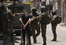 Photo of اقتحامات واعتقالات واسعة بالضفة الغربية وتصاعد لاعتداءات المستوطنين