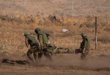 Photo of إصابة ضابط وجندي إسرائيليين بجروح خطيرة في اشتباكات جنوب لبنان