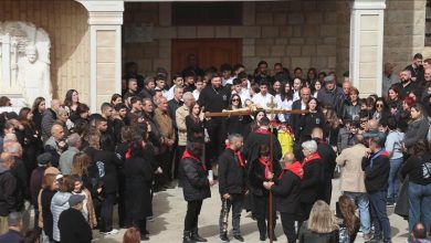 Photo of جنوب لبنان.. صلوات تتحدى الحرب