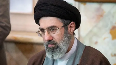 Photo of فيديو الظهور الأول للمرشد الجديد بإيران يشعل المنصات.. ما قصته؟ (شاهد)