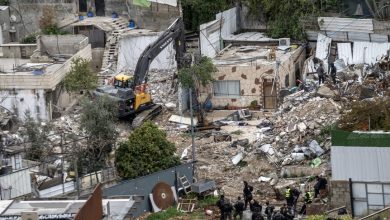 Photo of مستوطنون يهدمون بالكامل مدرسة المالح في الأغوار الشمالية