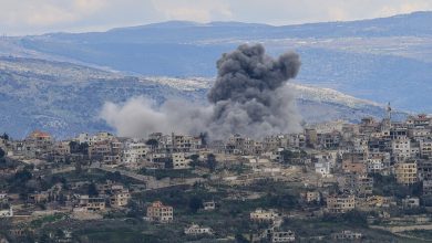 Photo of احتلال مُقنّع بلبنان.. إسرائيل تنزع الحياة بمنطقة “الخط الأصفر”