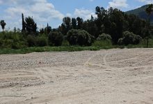 Photo of انتهاكات متصاعدة.. مواطن يهودي يطمس مساحة واسعة من مقبرة القسام بزعم ملكيته لها