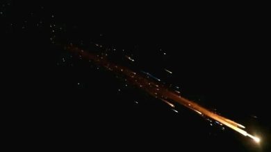 Photo of هجوم صاروخي إيراني يستهدف تل أبيب والنقب وإصابة شخص وأضرار واسعة