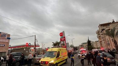 Photo of إصابتان طفيفتان وحالات هلع إثر سقوط صاروخ في البعنة