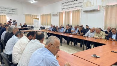 Photo of لجنة المتابعة تدعو للحذر وترشيد الاستهلاك: لا تلجأوا إلى السوق السوداء في ظل الحرب