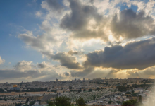 Photo of أجواء غائمة جزئيًا مع تقلبات خفيفة وفرص أمطار متفرقة خلال الأيام المقبلة