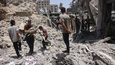 Photo of شهيد وإصابات وقصف إسرائيلي متواصل شرق غزة وخان يونس