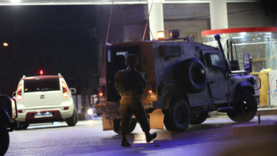 Photo of اقتحامات واعتقالات واسعة في الضفة والقدس وإصابة مواطن قرب حاجز قلنديا