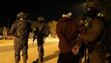 Photo of اعتقال فلسطينيين خلال اقتحامات إسرائيلية متفرقة في الضفة الغربية