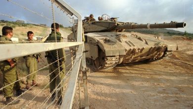 Photo of أهالي جنود إسرائيليين يطالبون بسحب أبنائهم من جنوب لبنان بسبب مخاطر “غير مبررة”