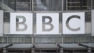 Photo of صانعو وثائقي “غزة: أطباء تحت الهجوم” ينتقدون الـ BBC لرفضها عرض الفيلم (شاهد)