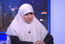 Photo of زوجة خليل الحية تروي قصة فقدها 4 أولاد و5 أحفاد بنيران الجيش الإسرائيلي