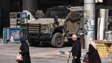 Photo of خنق اقتصادي ممنهج.. سياسات الاحتلال تدفع الاقتصاد الفلسطيني نحو الانهيار