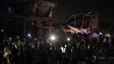 Photo of شهيد ومصاب بغزة في استهداف مجموعة من الأهالي مع استمرار التصعيد الإسرائيلي