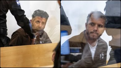Photo of إسرائيل ترحّل ناشطين من “أسطول الصمود” بعد احتجازهما في المياه الدولية