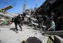Photo of شهيد وجرحى في خروقات إسرائيلية متواصلة لاتفاق التهدئة بغزة