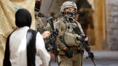 Photo of الضفة الغربية.. شهيدان بينهما طفل وجرافات الاحتلال تهدم منزلا ببيت لحم