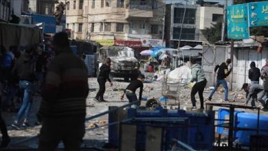 Photo of مستوطنون يحرقون مركبة فلسطينية في هجوم بنابلس