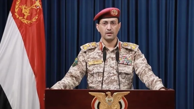 Photo of “الحوثي” تعلن حظرا بحريا كاملا على السفن الإسرائيلية في البحر الأحمر