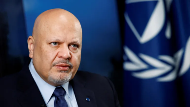 Photo of المحكمة الجنائية الدولية تعلق مهام المدعي العام كريم خان