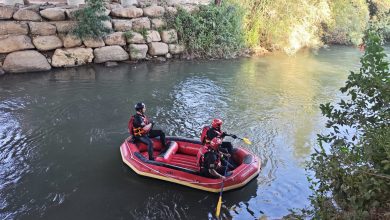 Photo of مصرع فتاة من أبو سنان وفقدان أخرى إثر انجرافهما في نهر الأردن