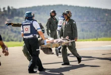 Photo of إصابة أربعة جنود إسرائيليين في هجوم بقنبلة يدوية استهدف قوة متوغلة جنوب لبنان