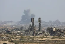 Photo of معارضة داخل المؤسسة الأمنية الإسرائيلية لخطة “رفح أولًا” لإعمار غزة وتحذيرات من استفادة حماس