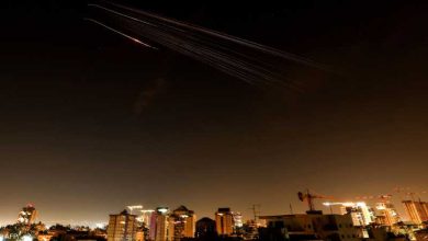 Photo of هجوم صاروخي إيراني وإنذارات واسعة في إسرائيل: إغلاق مطار بن غوريون وتعليق الدراسة والبجروت