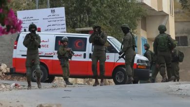 Photo of إصابة شاب من ذوي الإعاقة بالرصاص واختناقات خلال اقتحامات الاحتلال جنوب نابلس وبيت لحم