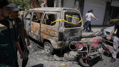 Photo of حماس تدين تفجيري دمشق وتؤكد أن استهداف أمن سوريا يخدم أجندات مشبوهة