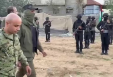 Photo of معتمر يدعو من أمام الكعبة على متعاونين مع الاحتلال في غزة (شاهد)