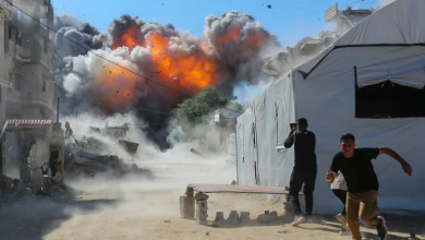 Photo of “كأنها في يومها الأول”.. غزيون تحت القصف يروون واقعا لا يشبه الهدنة (شاهد)