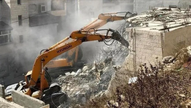 Photo of سلطات الاحتلال توزع 22 أمرا بإخلاء وهدم منازل فلسطينية شمالي القدس
