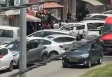 Photo of مقتل الشاب ياسر أبو الهيجاء وإصابة آخر بجروح خطيرة في جريمة إطلاق نار داخل صالون حلاقة بطمرة