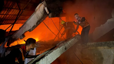 Photo of استشهاد 12 فلسطينيا في غارات إسرائيلية على غزة