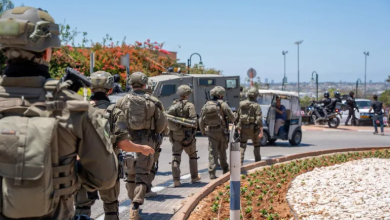 Photo of استشهاد طفل وإصابة اثنين آخرين برصاص الاحتلال شمال القدس