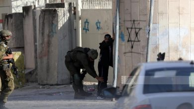 Photo of الاحتلال يشن حملة اقتحامات واعتقالات واسعة في الضفة والقدس