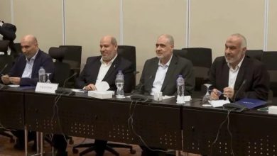 Photo of وفد حماس إلى القاهرة لاستكمال مفاوضات تطبيق المرحلة الثانية من وقف النار