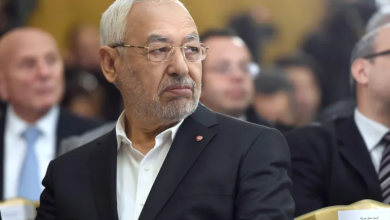 Photo of الغنوشي يعلق إضرابه عن الطعام والدواء بطلب طبي