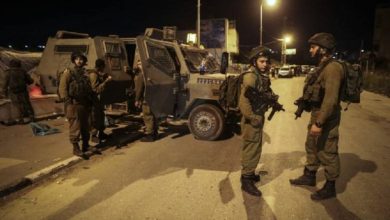 Photo of الاحتلال يشن حملة دهم واعتقالات وهجمات للمستوطنين في الضفة