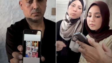Photo of فلسطيني تستقبله شهادات وفاة أطفاله الستة بدل ضحكاتهم (فيديو)